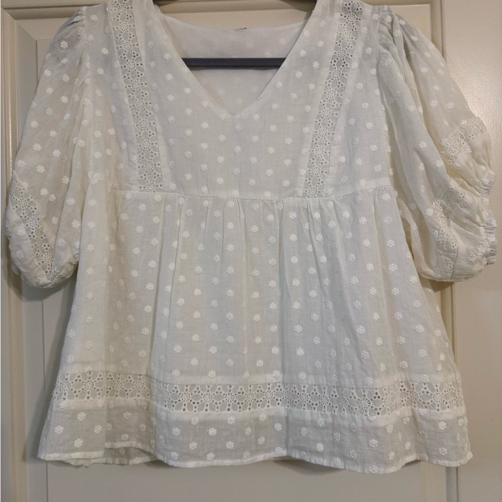 Boutique brand Cream Lace Blouse